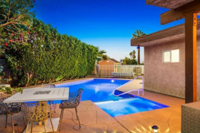 Oasis House With GATED Pool And Spa